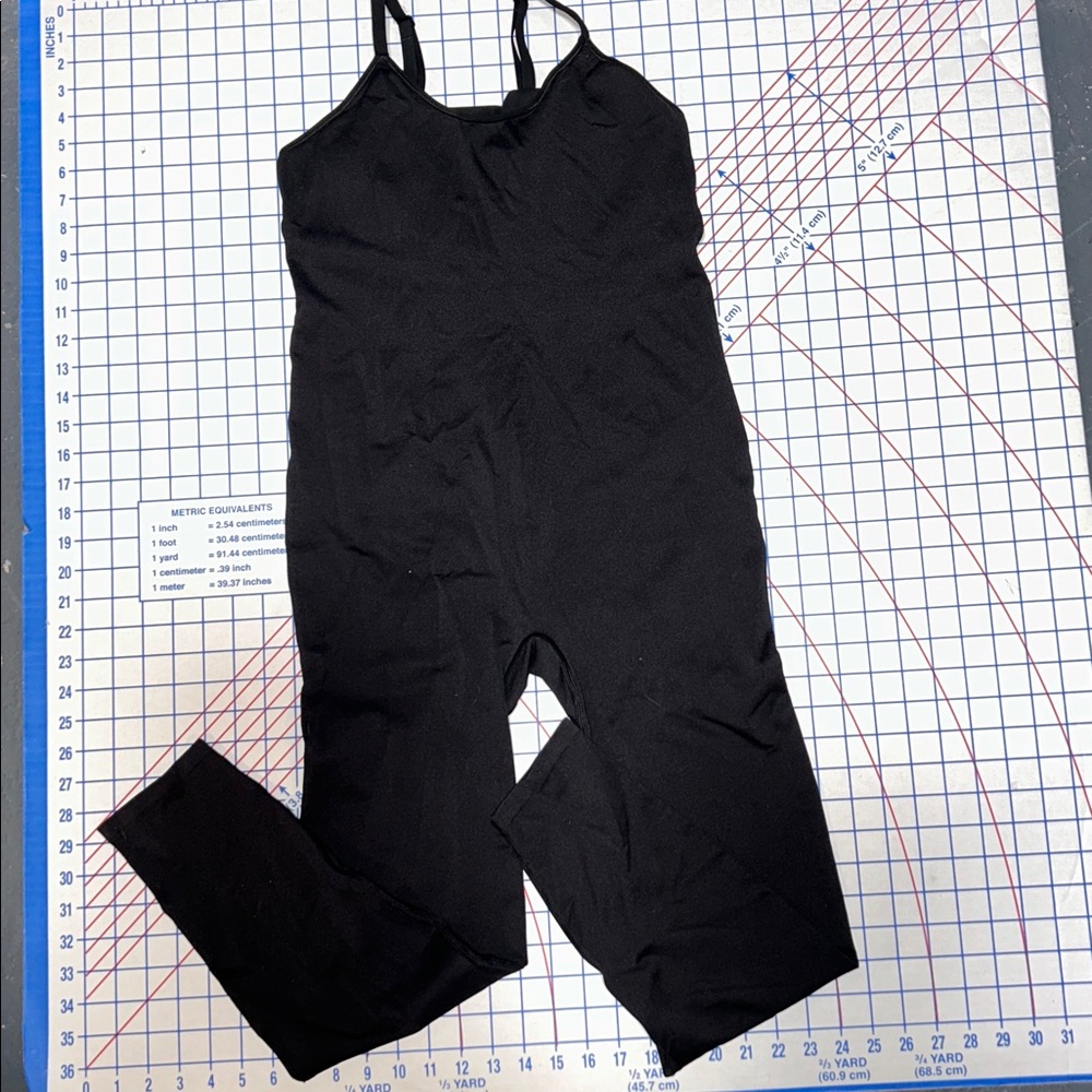 Pink Victoria’s Secret Soft seamless workout onesie adjustable Strap Bodysuit - Picture 5 of 12